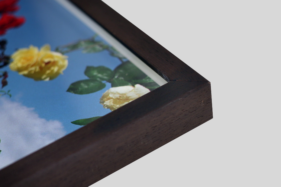 Box frames have a fillet which creates a space between the print and the glazing, so there is no contact with the glass, for a deep box effect. Using Waterwhite float glass, your print is mounted first to Foamboard before being set into a box moulding with a fillet. This can be with a deep […]